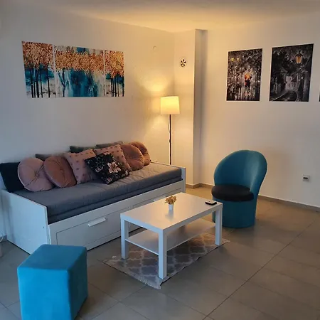 Dejzi - Daisy Apartment Krusevac Exterior photo