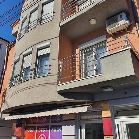 Dejzi - Daisy Apartment Krusevac Exterior photo